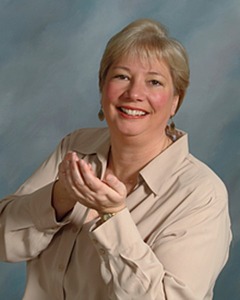 Carol Mon