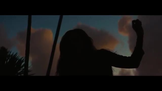 Wilder Woods - Electric Woman (Official Visualizer)