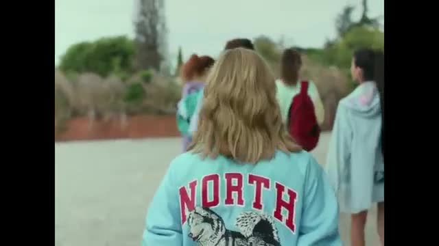 Tame Impala - The Less I Know The Better (Official Video)