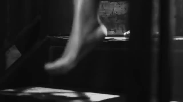 Tamar Braxton - Official "Love and War" Music Video