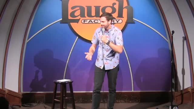 Jeff Dye at the Laugh Factory! Too Many Singing Shows