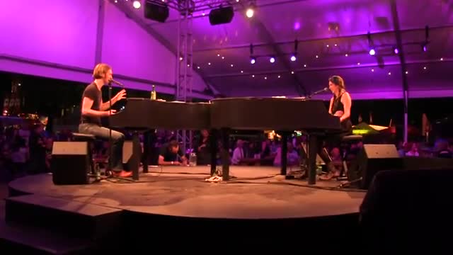 Dueling Pianos