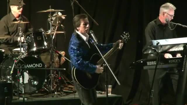 Neil Diamond Tribute show
