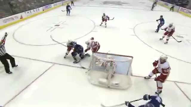Top 5 Jonathan Bernier saves from 2018-19