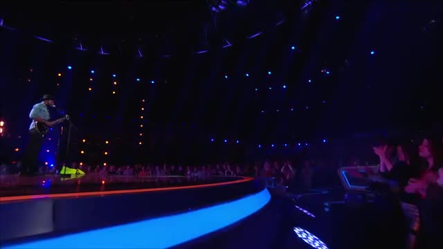 Kevin Davy White performs Whitney Houston classic | Live Shows