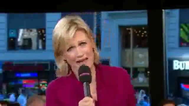 Vanessa Hudgens Singing "Come Back To Me" Live On Good Morning America