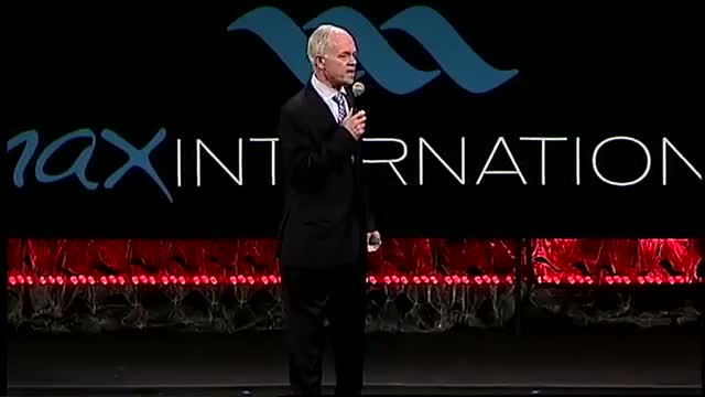 NBA Hall of Famer Chris Mullin speaks to Max It 2013.