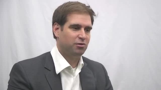 How JB Straubel of Tesla Breaks Through Incumbent Thinking