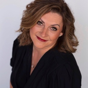 Dana Wright