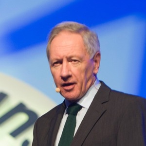 Les Hewitt