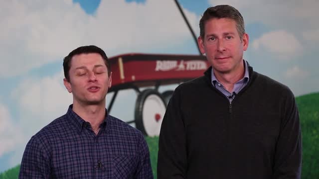 FIVEinSIXTY 28 - Robert Pasin, Chief Wagon Officer, Radio Flyer