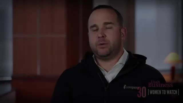 Lindsey Kneuven: 30 Women to Watch