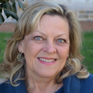 Lynn Plunkett