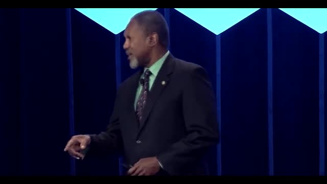 John uses neuroscience, stories, and humor to inspire change.