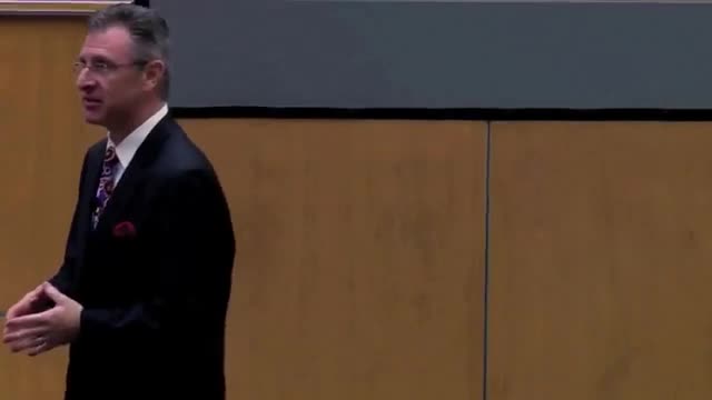 Coaching and no-nonsense neuroscience for HR audiences