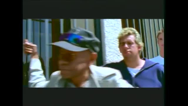 Descendents - "I'm The One"