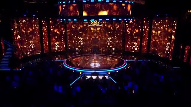 Shan Ako performs Rise Up in sing-off | The X Factor UK 2018
