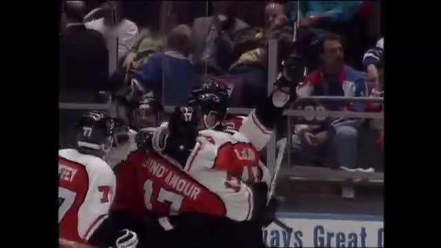 Eric Lindros reflects on his Hockey Hall of Fame induction