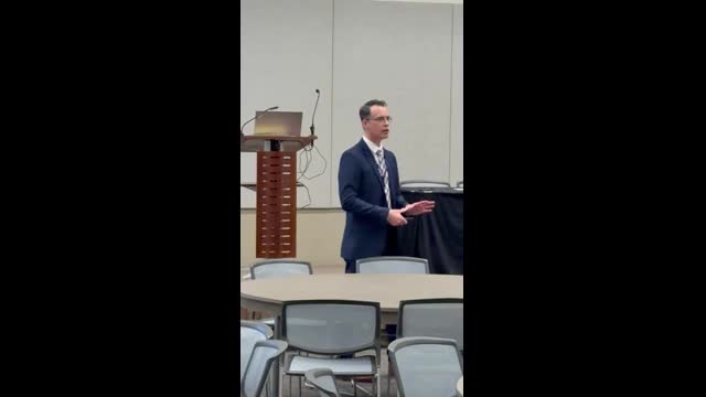 Frank Ceballos Speaking to Members of Future Leaders of America