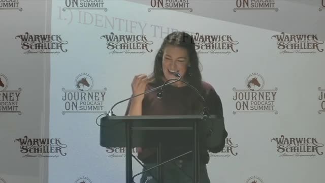 Audience laughter reaction to Hannah's 'inner dialogue'