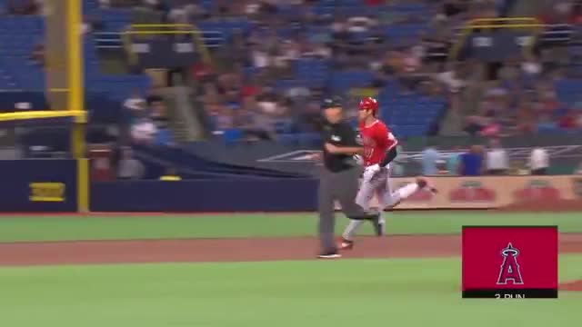 Shohei Ohtani hits for historic cycle!