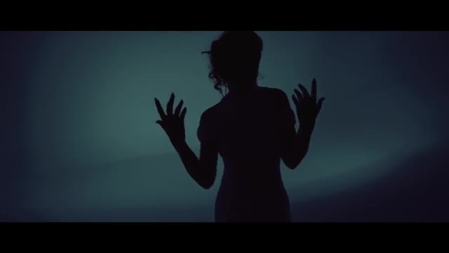 BB Diamond - Praying