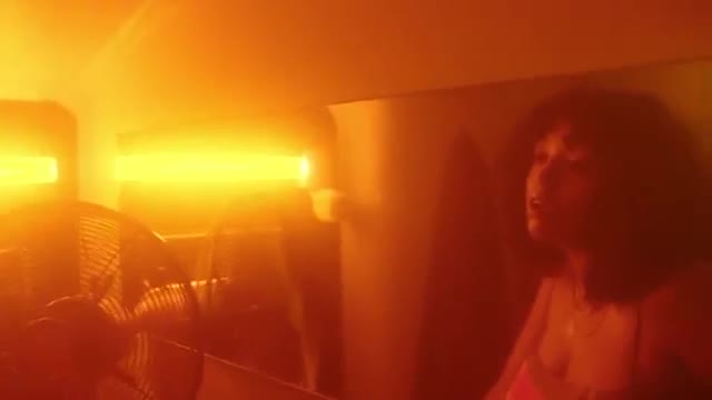 Mahalia - Simmer (feat. Burna Boy)