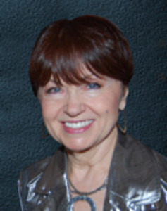 Mia Doucet