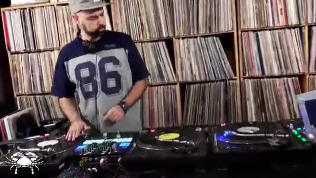 ZODIAC TRACKS - CANCER MIX