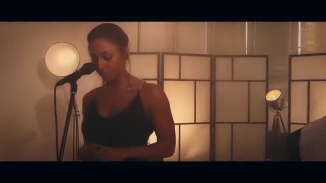 Alexandra Burke - Never Enough (from The Greatest Showman)