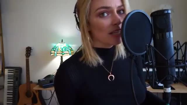 Ed Sheeran & Justin Bieber - I Don't Care (Lola Lennox Cover)
