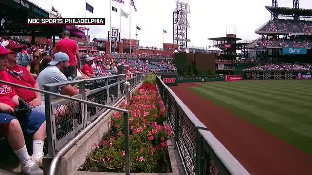 Ryan Howard honored by the Phillies