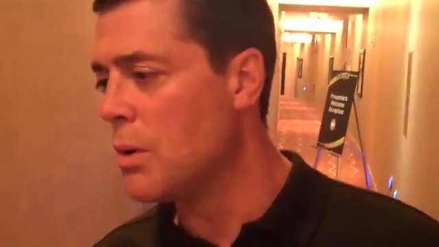 Glenn Anderson Interviews Pat LaFontaine at 2009 NHL Awards
