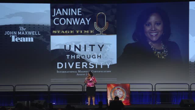 JJ on Stage at International Maxwell Certification Event