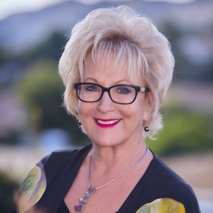 Carolyn Gross