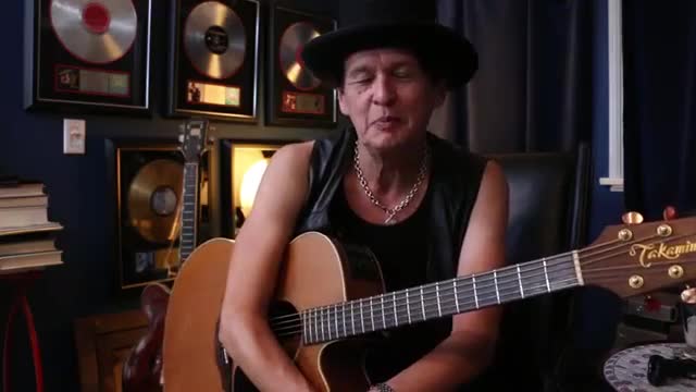 HOW TO PLAY LIKE JIMI HENDRIX