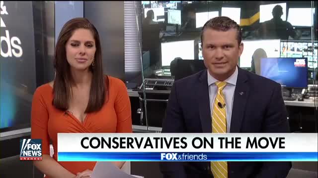 California conservative flees to Texas