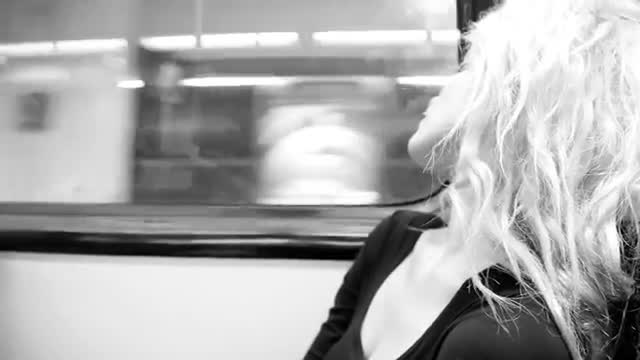 Sky Ferreira - Everything Is Embarrassing (Official Video)