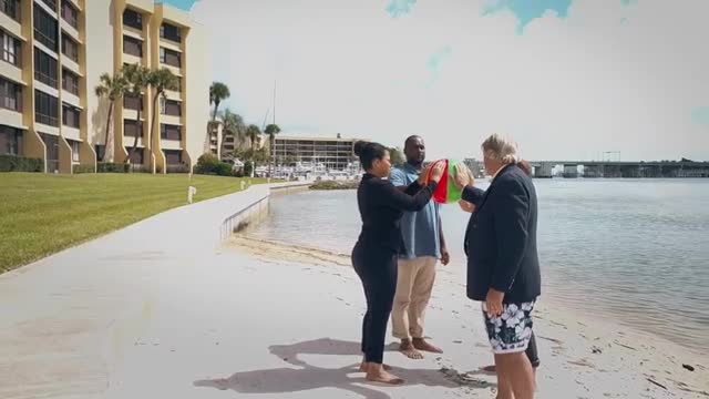 Teamwork: My Side of the Beach Ball