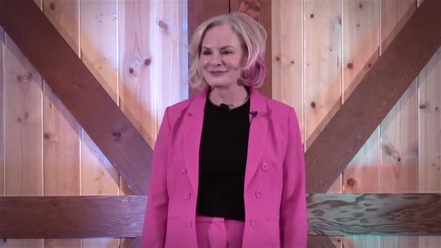 Paula Houlihan 2024 National Speakers Association WI Chapter Champion Last Story